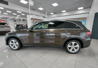 Подержанный автомобиль Mercedes-Benz GLC Coupe 2015 года (6 фото)