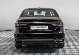 Подержанный автомобиль Omoda S5 2024 года (6 фото)