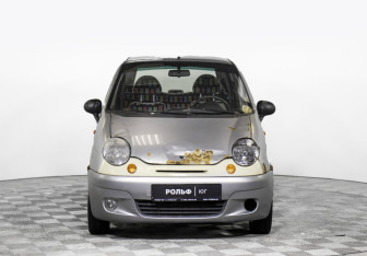Подержанный автомобиль Daewoo Matiz 2012 года (2 фото)