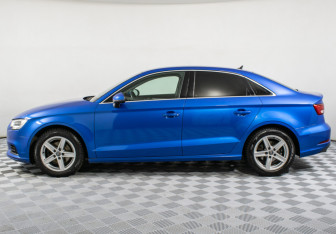 Подержанный автомобиль Audi A3 Sedan 2019 года (8 фото)