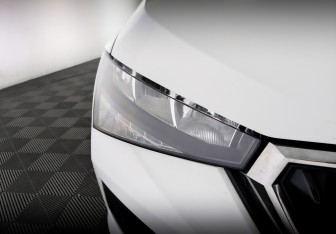 Подержанный автомобиль Skoda Rapid Liftback 2021 года (17 фото)