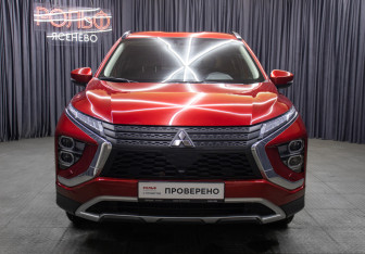 Подержанный автомобиль Mitsubishi Eclipse Cross 2021 года (2 фото)