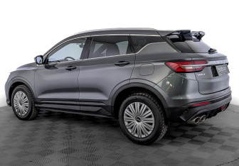 Подержанный автомобиль Geely Coolray 2021 года (7 фото)