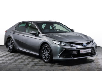 Подержанный автомобиль Toyota Camry Sedan 2022 года (3 фото)