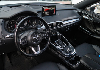 Подержанный автомобиль Mazda CX-9 2021 года (11 фото)