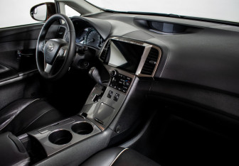 Подержанный автомобиль Toyota Venza 2013 года (12 фото)