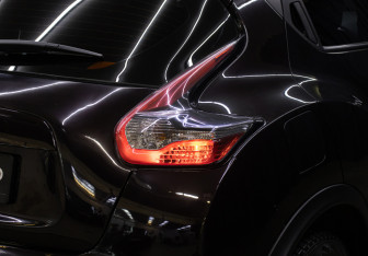 Подержанный автомобиль Nissan Juke 2014 года (24 фото)