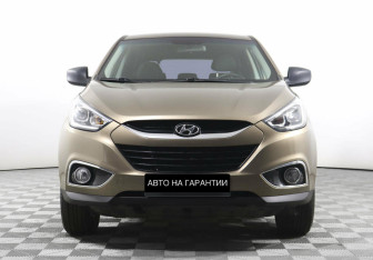 Подержанный автомобиль Hyundai ix35 2014 года (2 фото)