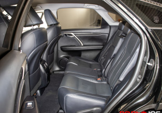 Подержанный автомобиль Lexus RX 2019 года (8 фото)