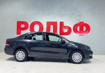 Подержанный автомобиль Volkswagen Polo Sedan 2016 года (3 фото)