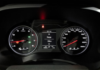 Подержанный автомобиль Москвич 3 2023 года (15 фото)