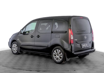 Подержанный автомобиль Opel Combo 2021 года (7 фото)