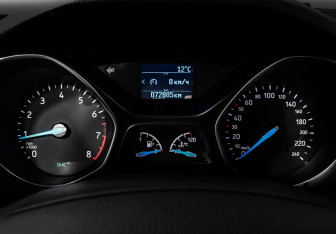 Подержанный автомобиль Ford Focus Sedan 2018 года (9 фото)