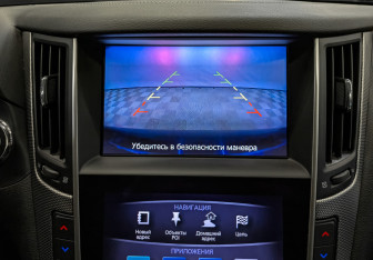 Подержанный автомобиль Infiniti Q50 2017 года (24 фото)