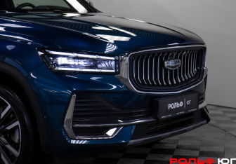 Подержанный автомобиль Geely Monjaro 2023 года (22 фото)