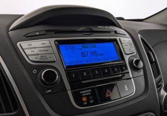 Подержанный автомобиль Hyundai ix35 2012 года (26 фото)