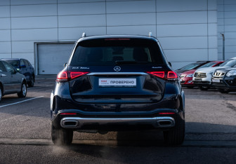 Подержанный автомобиль Mercedes-Benz GLE 2018 года (6 фото)