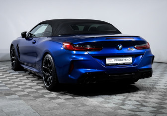 Подержанный автомобиль BMW M8 Convertible 2020 года (7 фото)
