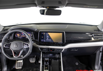 Подержанный автомобиль Volkswagen Teramont 2025 года (12 фото)