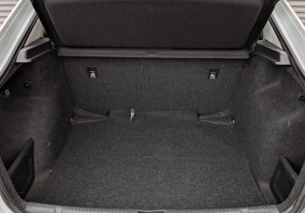 Подержанный автомобиль Skoda Rapid Liftback 2019 года (10 фото)