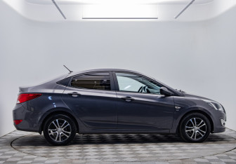 Подержанный автомобиль Hyundai Solaris Sedan 2015 года (4 фото)