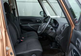 Подержанный автомобиль Nissan Dayz Roox 2018 года (15 фото)