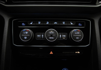 Подержанный автомобиль Volkswagen Teramont 2021 года (19 фото)