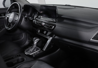 Подержанный автомобиль Kia Seltos 2022 года (9 фото)