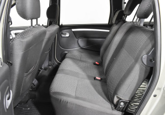 Подержанный автомобиль LADA (ВАЗ) Largus Wagon 2012 года (15 фото)