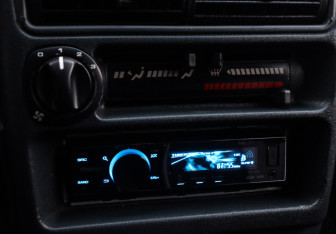 Подержанный автомобиль LADA (ВАЗ) 2113 2010 года (12 фото)