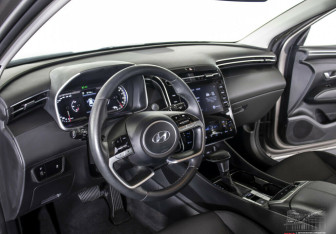 Подержанный автомобиль Hyundai Tucson 2021 года (10 фото)