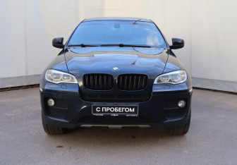 Подержанный автомобиль BMW X6 2013 года (2 фото)