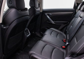 Подержанный автомобиль Belgee X70 2024 года (11 фото)