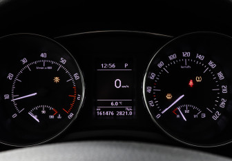 Подержанный автомобиль Skoda Superb Liftback 2013 года (11 фото)