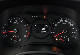 Подержанный автомобиль Kia Picanto 2018 года (16 фото)