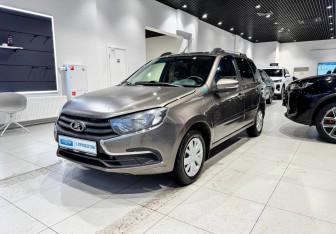 Подержанный автомобиль LADA (ВАЗ) Granta Wagon 2018 года (1 фото)