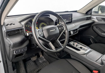 Подержанный автомобиль Haval Jolion 2023 года (16 фото)