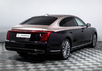 Подержанный автомобиль Hongqi H9 2023 года (27 фото)