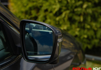 Подержанный автомобиль Nissan X-Trail 2021 года (14 фото)