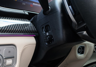 Подержанный автомобиль Mercedes-Benz GLE AMG 2023 года (18 фото)