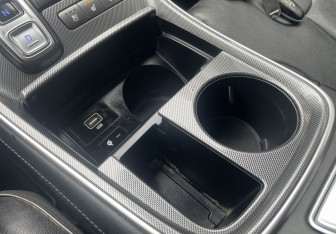 Подержанный автомобиль Hyundai Santa Fe 2021 года (17 фото)