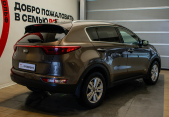 Подержанный автомобиль Kia Sportage 2018 года (4 фото)