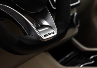 Подержанный автомобиль Mercedes-Benz GLE 2017 года (19 фото)