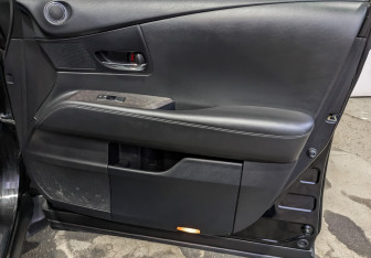 Подержанный автомобиль Lexus RX 2014 года (24 фото)