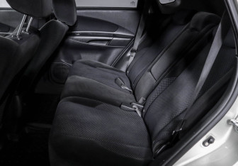 Подержанный автомобиль Hyundai Tucson 2008 года (10 фото)