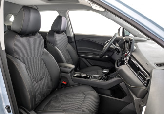 Новый Москвич 3 2023 (24 фото)