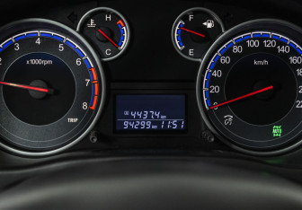 Подержанный автомобиль Suzuki SX4 Hatchback 2011 года (12 фото)