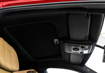 Подержанный автомобиль BMW X6 M 2011 года (22 фото)