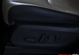 Подержанный автомобиль Kia Carnival 2021 года (17 фото)