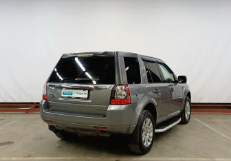 Подержанный автомобиль Land Rover Freelander 2011 года (5 фото)